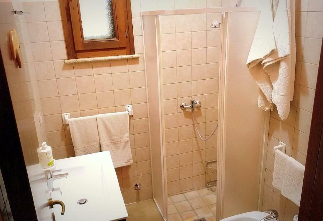 B&B Di Angela Scotellaro Palmariggi Exteriör bild